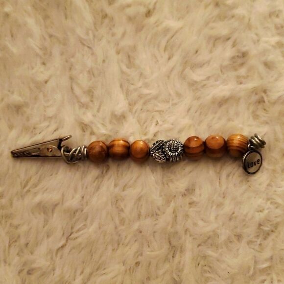 Accessories - Handmade "Sunflower" wood beaded Roachclip
